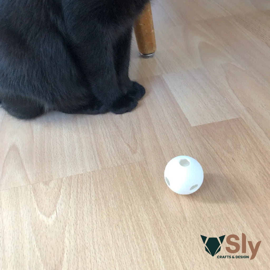 Cat Toy with Rattle Ball | Puzzle Ball Toy for Active Indoor Pets