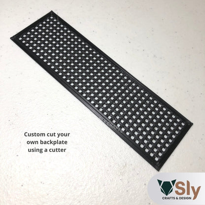 Universal IO Shield used for backplate of Motherboard